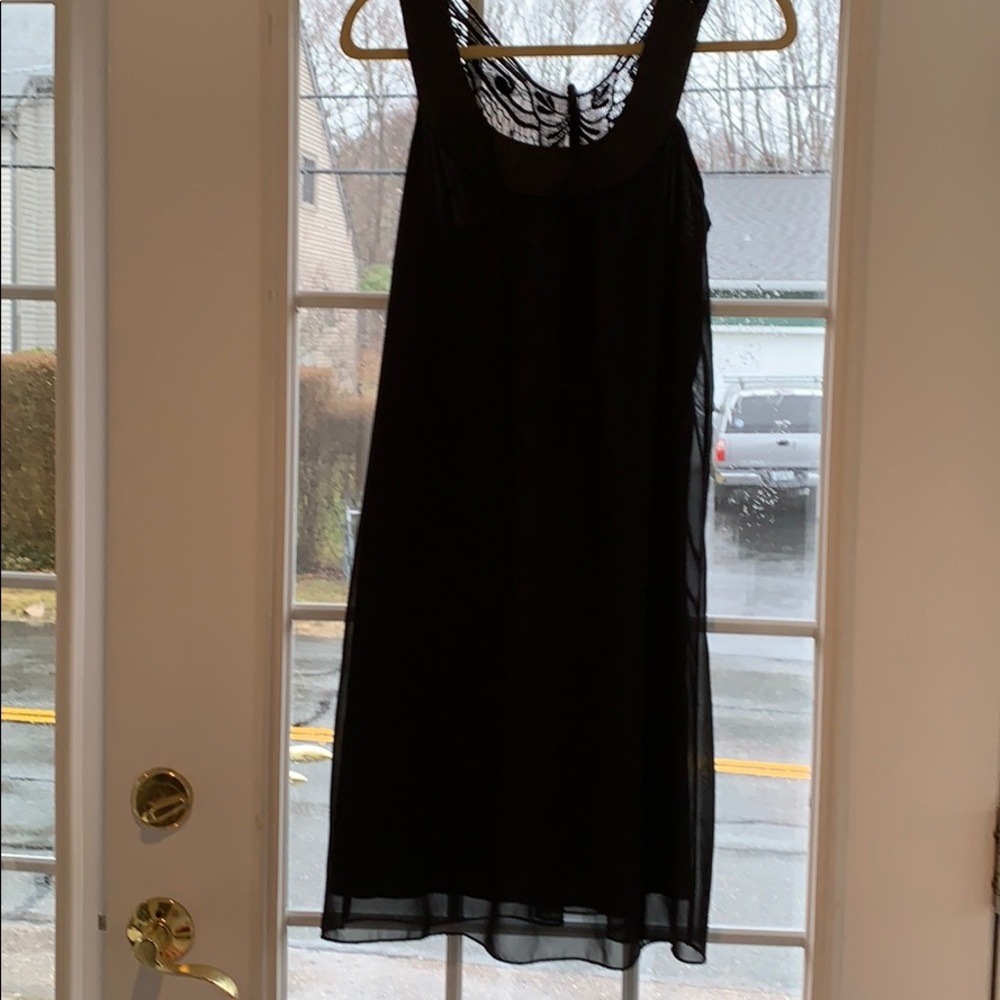 Black sleeveless dress size medium